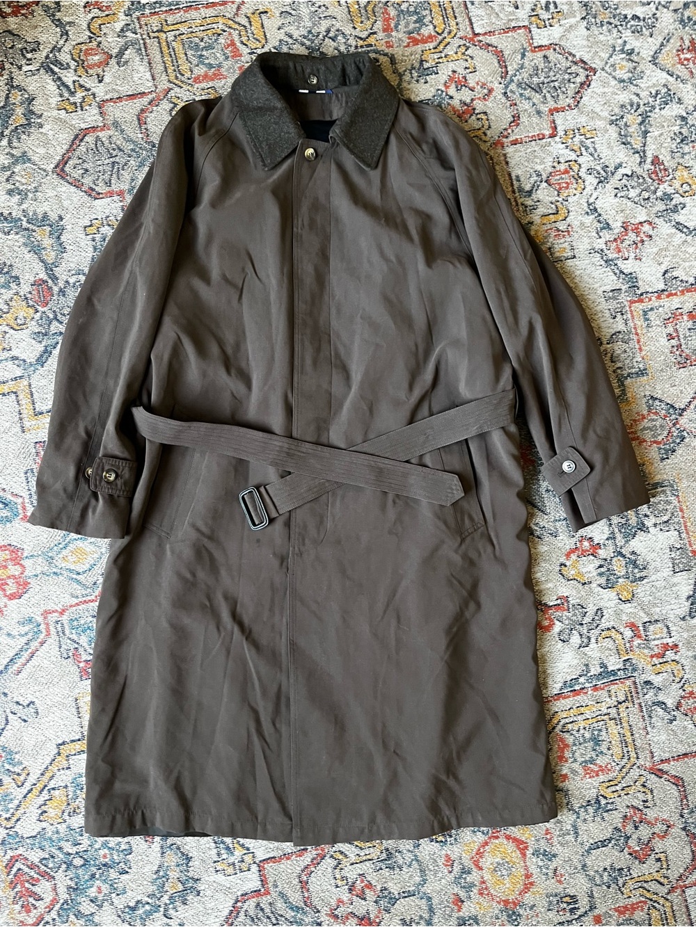 Ralph Lauren Dark Brown Belted Trench Coat with Contrast Collar 42L